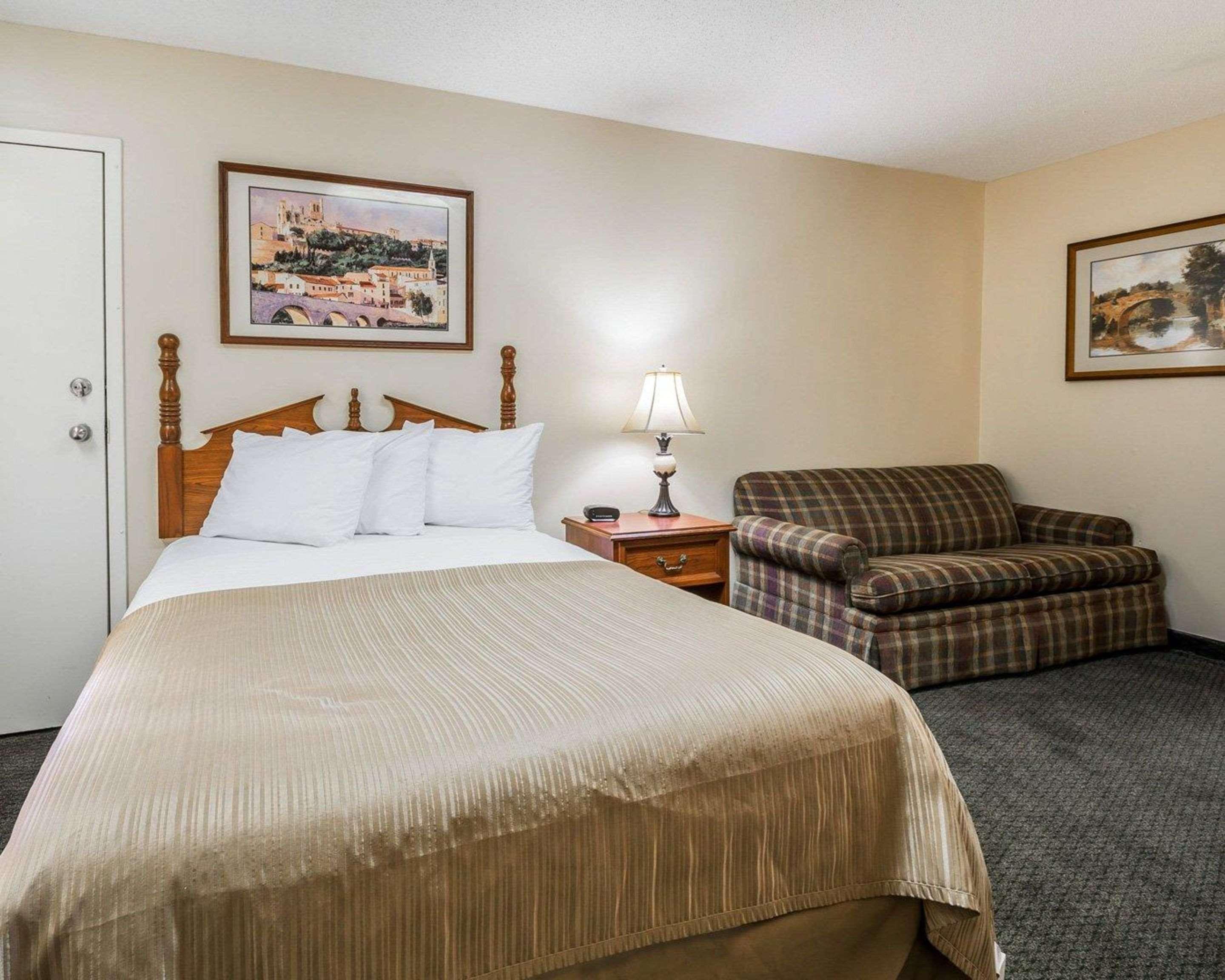 Quality Inn Bainbridge Exterior photo